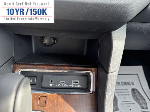 Used 2024 Subaru Ascent Touring image 23
