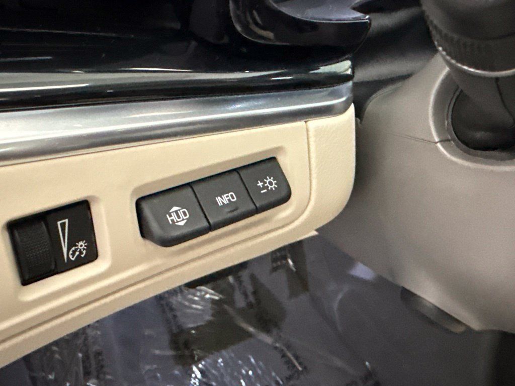 Certified 2023 Cadillac XT6 Premium Luxury w/ Technology Package AWD/4WD image 22
