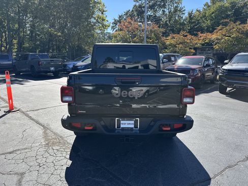Used 2022 Jeep Gladiator Mojave w/ Trailer Tow Package image 8