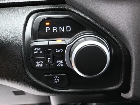 Used 2025 RAM 1500 Big Horn AWD/4WD image 22