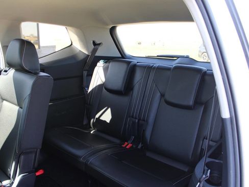 Used 2021 Volkswagen Atlas SE w/ Towing Package FWD image 10