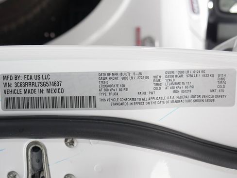 Used 2025 RAM 3500 Longhorn w/ Towing Technology Group image 31