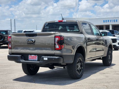 New 2026 Ford Ranger XLT w/ Black Appearance Package AWD/4WD image 4