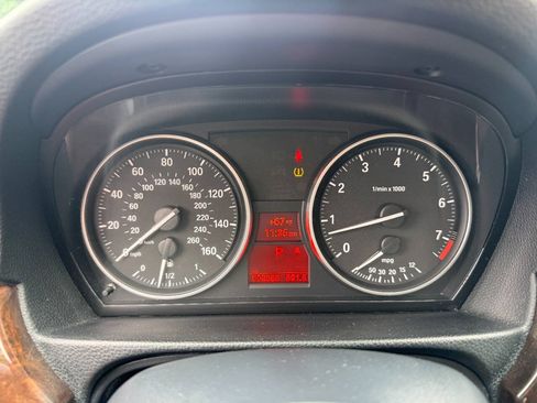 Used 2009 BMW 328i xDrive Sedan AWD/4WD image 19