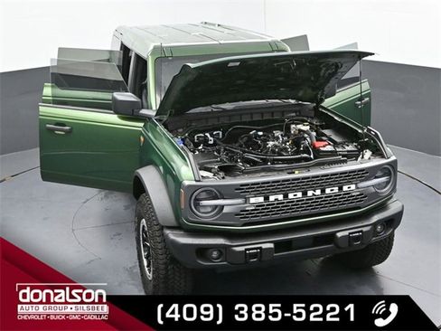 Used 2025 Ford Bronco Badlands w/ Sasquatch Package image 23