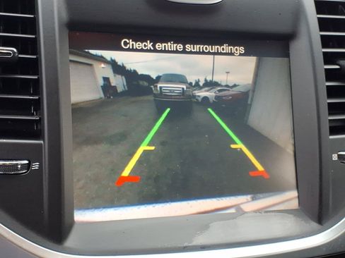 Used 2013 Chrysler 300 C RWD image 10