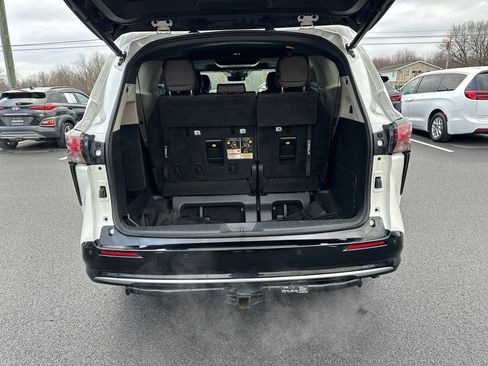 Used 2021 Toyota Sienna Platinum image 11
