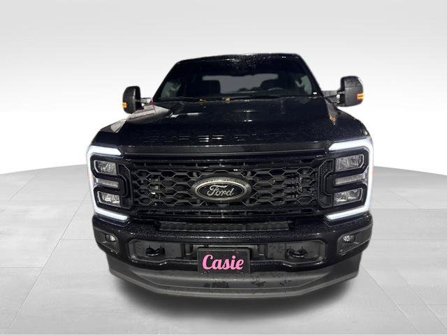 Used 2025 Ford F250 XLT w/ Black Appearance Package AWD/4WD image 2
