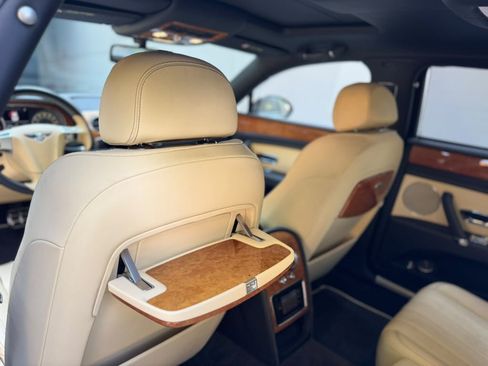 Used 2014 Bentley Flying Spur W12 AWD/4WD image 40