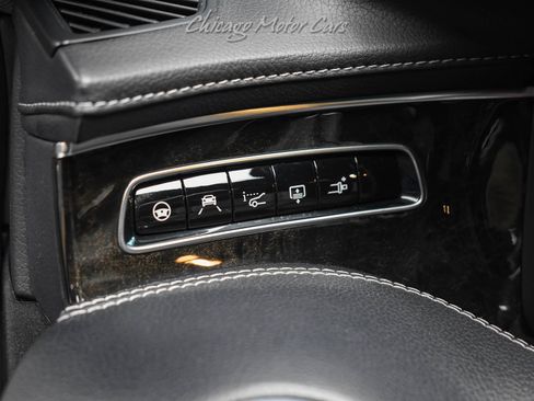 Used 2019 Mercedes-Benz S 560 4MATIC Coupe image 11