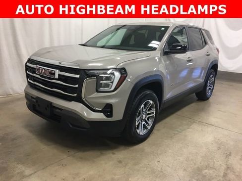 Used 2025 GMC Terrain Elevation image 8