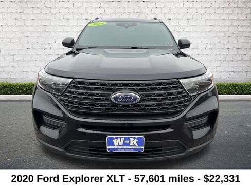 Used 2020 Ford Explorer XLT image 8
