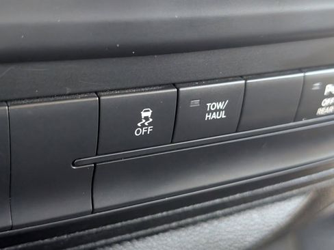 Used 2019 RAM 1500 Tradesman AWD/4WD image 22