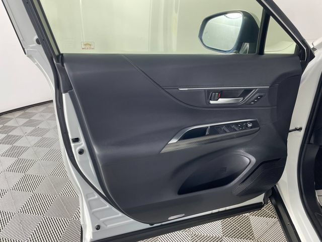 Used 2021 Toyota Venza Limited w/ Advanced Technology Package AWD/4WD image 17