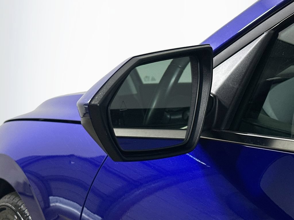 Used 2025 Hyundai Elantra SEL FWD image 38