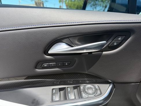 Used 2025 Cadillac XT4 Sport FWD image 13