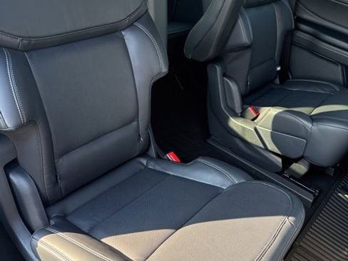 New 2025 Ford Expedition Platinum w/ Stealth Performance Package image 41