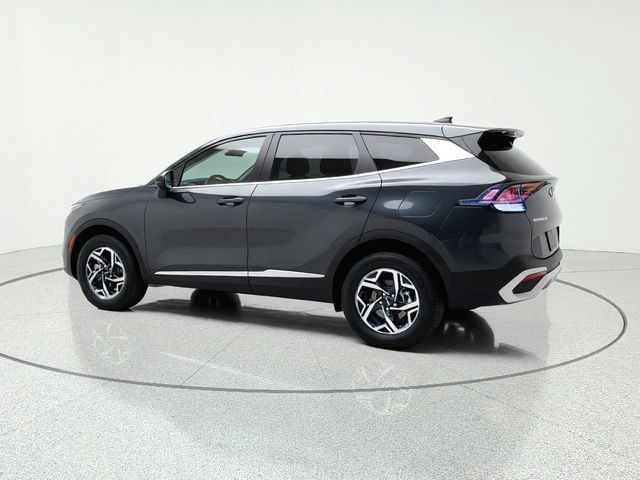Certified 2023 Kia Sportage LX AWD/4WD image 3