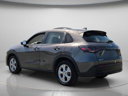 Used 2025 Honda HR-V LX image 6