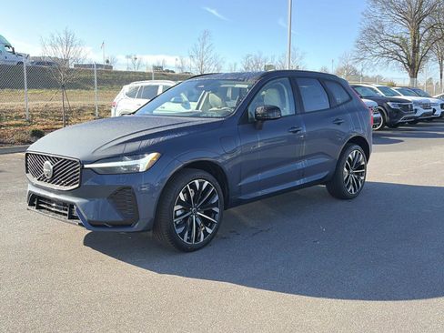 New 2026 Volvo XC60 T8 Ultra w/ Protection Package Premier image 3