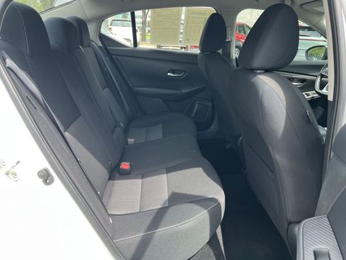 Used 2022 Nissan Sentra SV FWD image 25