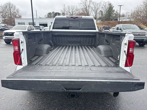 Certified 2021 Chevrolet Silverado 3500 High Country w/ Technology Package image 30