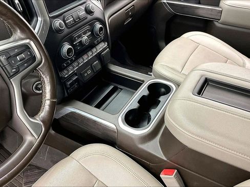 Used 2021 Chevrolet Silverado 1500 LTZ w/ Z71 Off-Road Package image 15