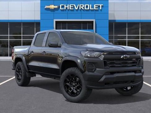 New 2026 Chevrolet Colorado ZR2 image 2