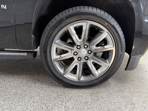 Used 2017 Chevrolet Suburban Premier AWD/4WD image 51