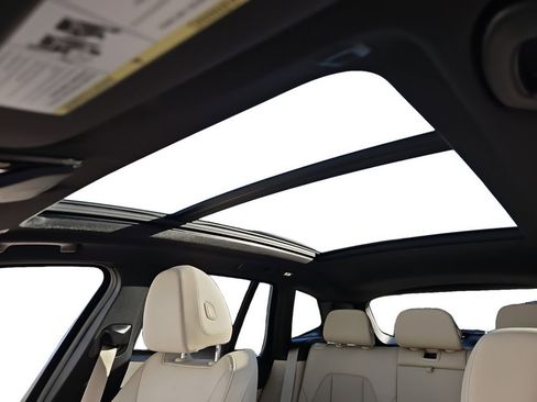 Used 2022 BMW X3 xDrive30i w/ Premium Package 2 (ZPA) image 19