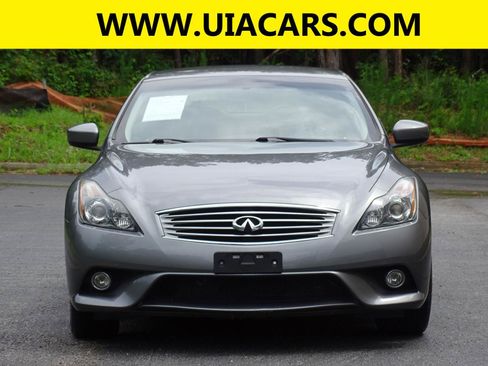 Used 2013 INFINITI G37 Convertible w/ Premium Pkg RWD image 3