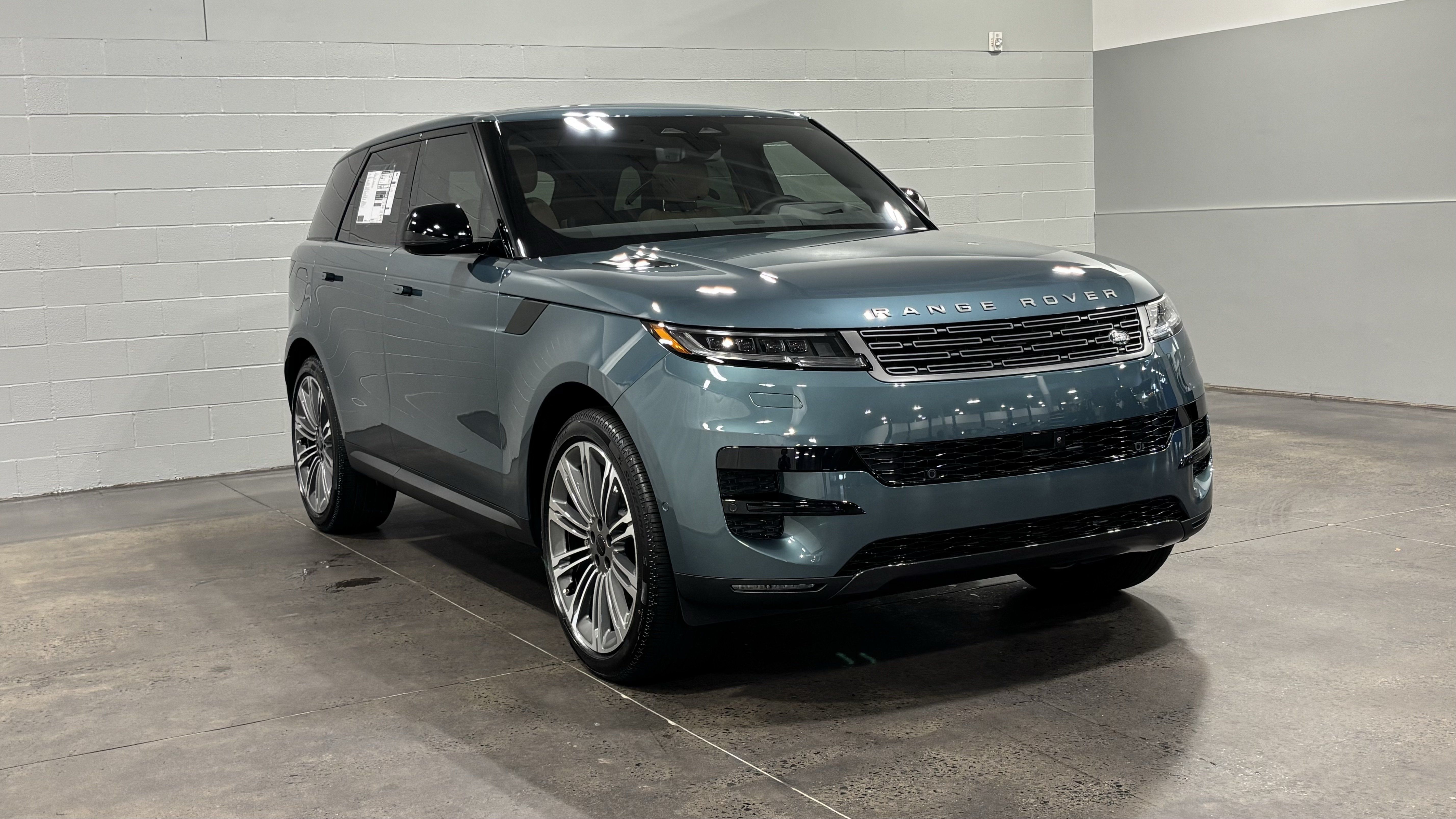 New 2026 Land Rover Range Rover Sport SE AWD/4WD image 11