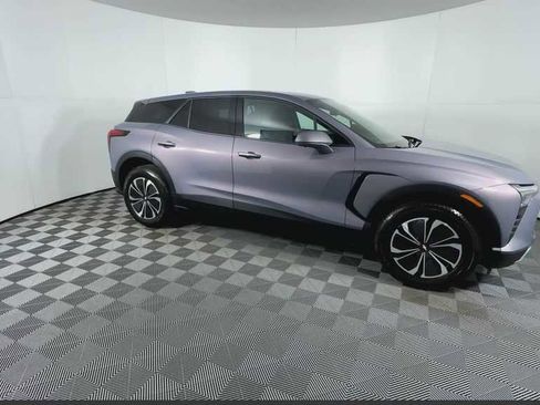 New 2026 Chevrolet Blazer EV LT image 19