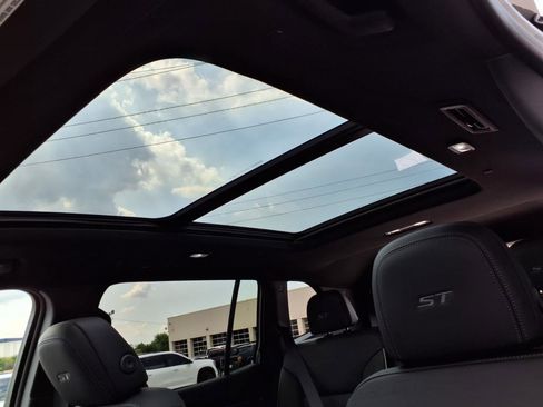 New 2026 Buick Enclave Sport Touring w/ Power Package image 20