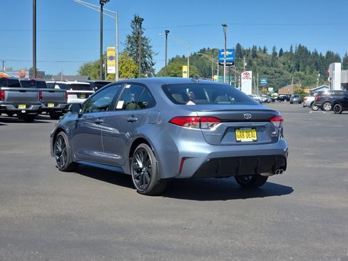 New 2026 Toyota Corolla SE FWD image 4