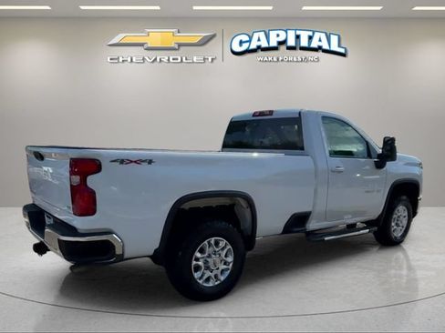 Used 2024 Chevrolet Silverado 2500 LT w/ Convenience Package AWD/4WD image 7