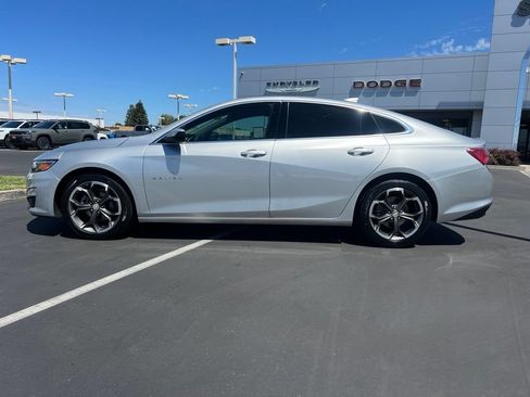 Used 2022 Chevrolet Malibu LT FWD image 25