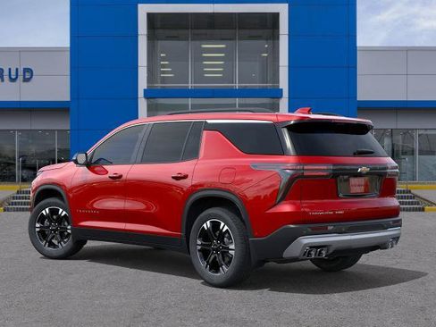 New 2027 Chevrolet Traverse LT w/ Sun and Wheel Package AWD/4WD image 27