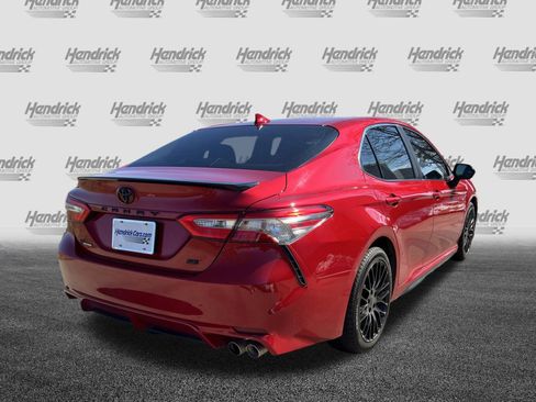 Used 2019 Toyota Camry SE image 11
