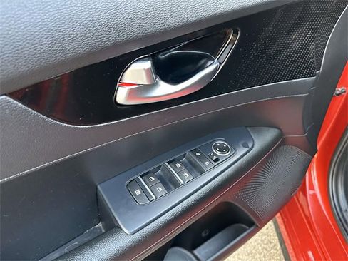 Used 2020 Kia Forte GT w/ GT2 Package image 19