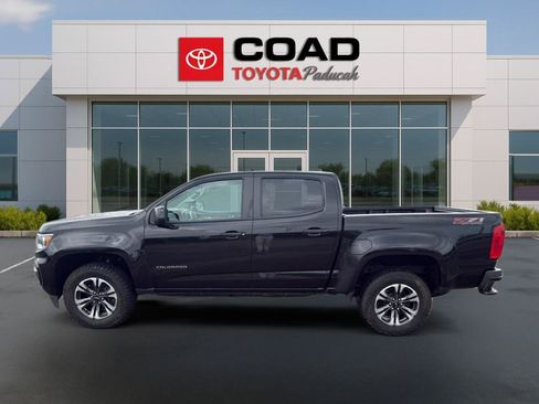 Used 2021 Chevrolet Colorado Z71 AWD/4WD image 2