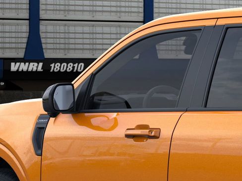 New 2026 Ford Maverick Lariat w/ Black Appearance Package image 21