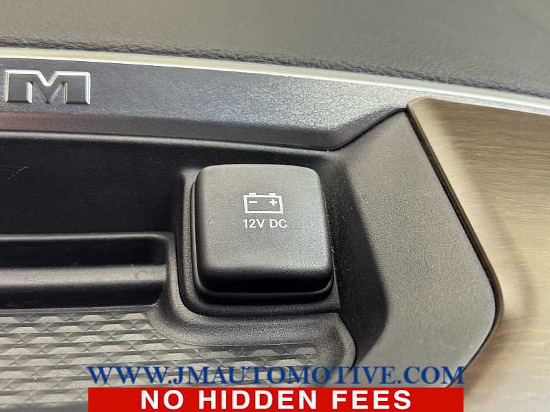 Used 2022 RAM 1500 Laramie AWD/4WD image 40