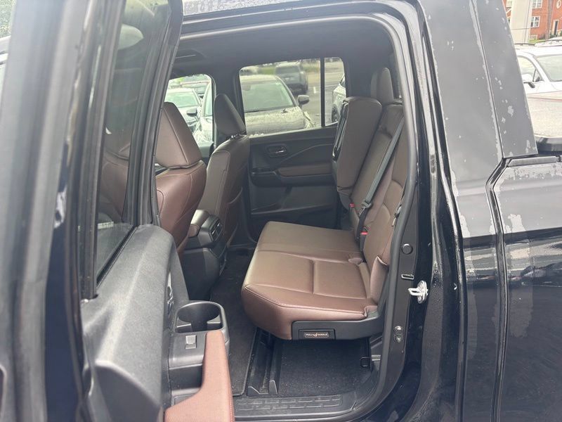 Used 2024 Honda Ridgeline RTL image 9
