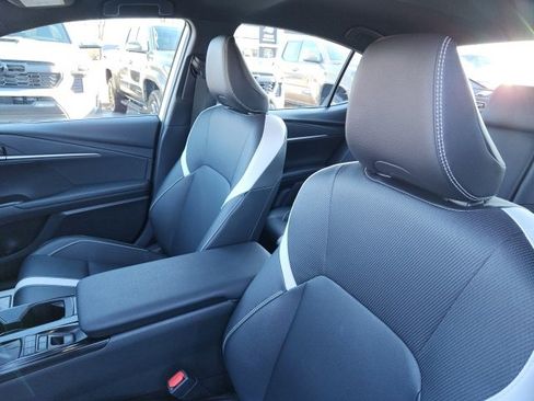 Certified 2025 Toyota Camry SE image 9