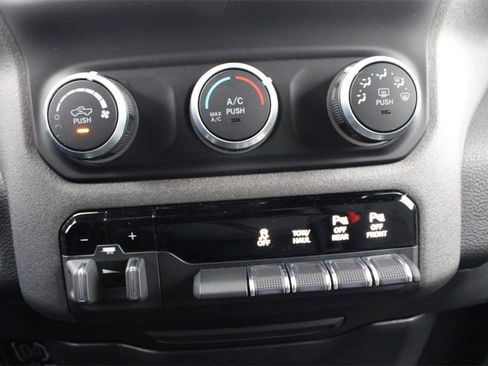 Used 2023 RAM 1500 Tradesman image 27