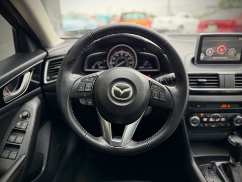 Used 2016 MAZDA MAZDA3 i Grand Touring FWD image 11