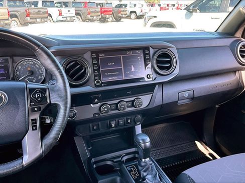 Used 2020 Toyota Tacoma TRD Sport RWD image 7