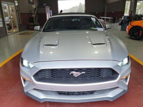 Used 2018 Ford Mustang Convertible w/ Equipment Group 101A image 22