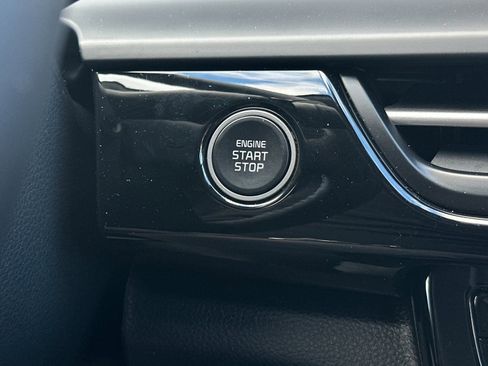 New 2026 Kia Seltos S image 23